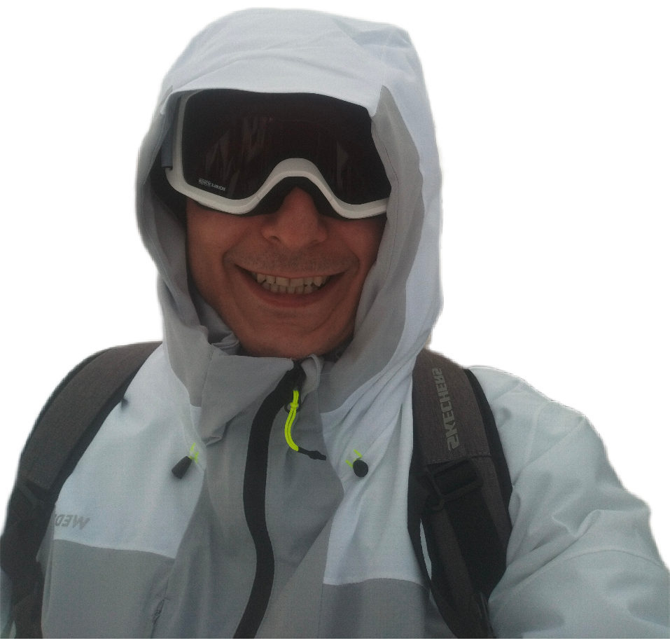 Sci-Fy Fun nos presenta nuevas maneras de entregar la información, como esta lista que se puede esconder con un click para poder ver bien el fondo.